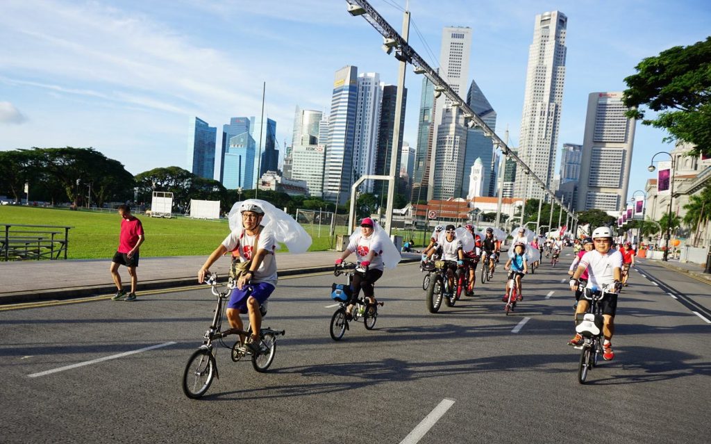 Love Cycling SG testing out their aero ride display during Singapore’s Sunday Car Free morning